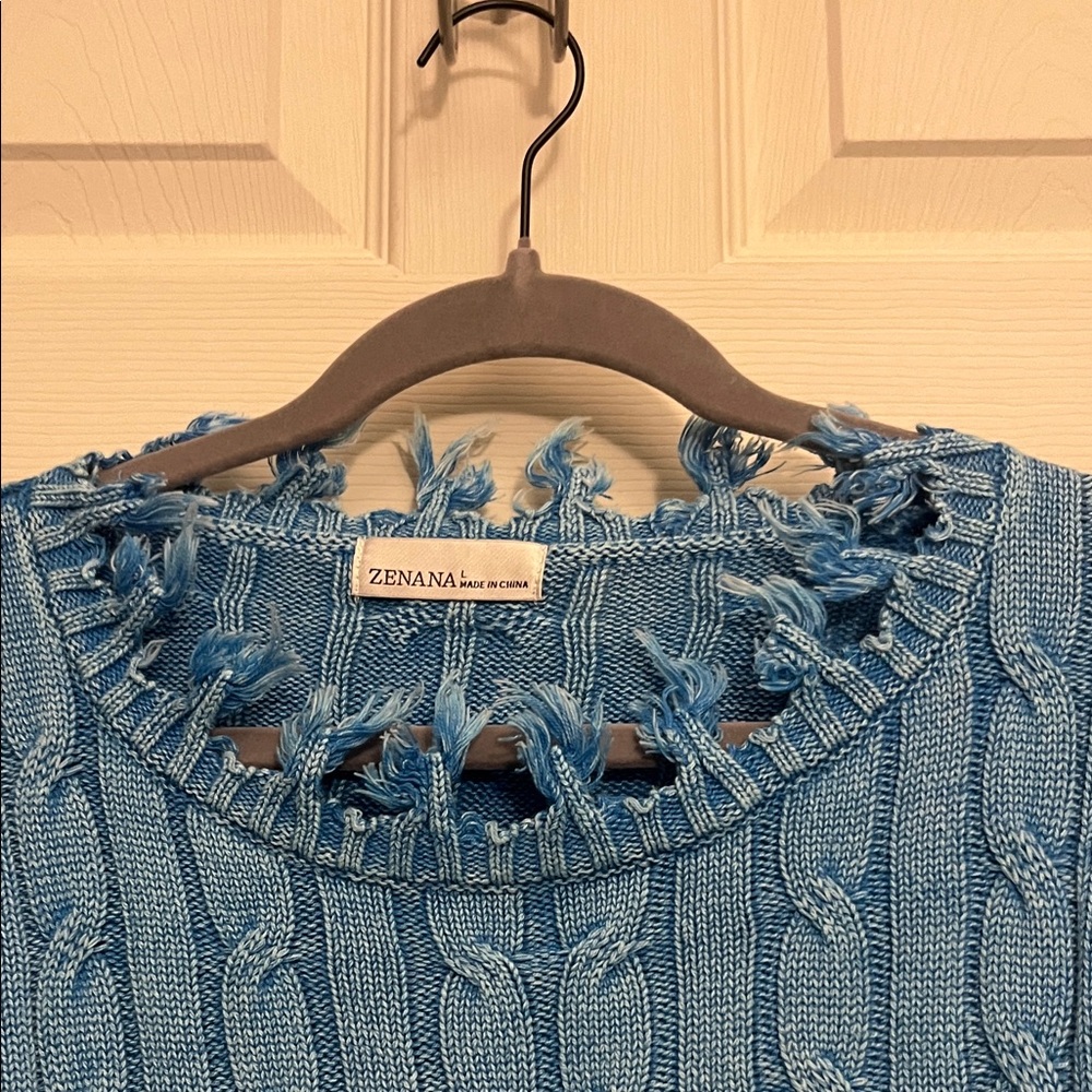 Cozy Blue Cable Knit Sweater - Picture 6 of 8